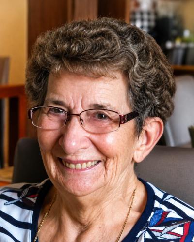 Irène VANDERZEYPEN